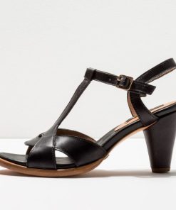 Trendsetwear.shop0b568a3448 1