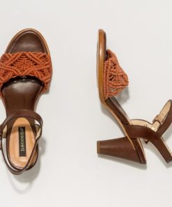 Trendsetwear.shop29f50005c2 4