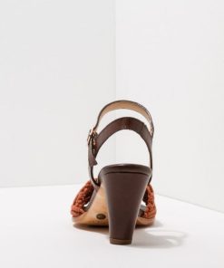 Trendsetwear.shop29f50005c2 5
