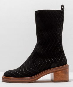 Trendsetwear.shopeec6e9462b 1
